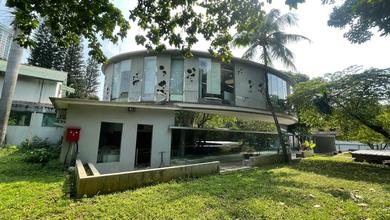 Rumah Area Premium Kemang, Jakarta Selatan - Harga Terbaik 31 Miliar