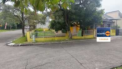 Jual Rumah Strategis di Cileungsi, Bogor - LT 221m²