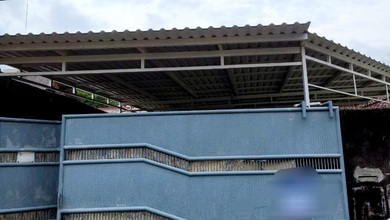 Jual Segera Rumah Mewah di Palmerah, Jakarta Barat, LT 494 m2