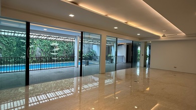 Rumah Strategis untuk Disewakan di Permata Hijau, Jakarta Selatan, Harga 750 Juta /tahun