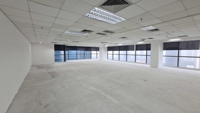 Perkantoran Uob Plaza Thamrin Jakarta Pusat Bared