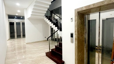 Hunian Elegan di Pantai Indah Kapuk, Jakarta Utara, 5 Kamar Tidur, LT 343m²