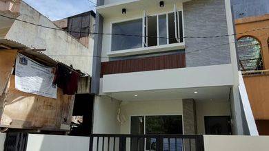 Jual Rumah Siap Tinggal area Green Ville, Jakarta Barat, LT 67 m2