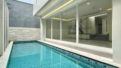 Dijual rumah Mewah di Pondok Indah, Jakarta Selatan - LT 413m²