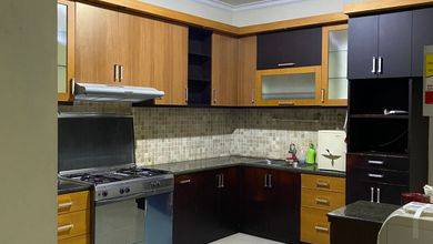 Rumah Siap Tempat dengan LT m2 Semi Furnished