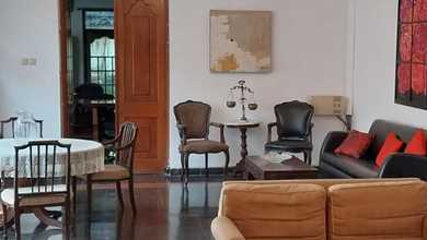 Penawaran Eksklusif, rumah Mewah di Menteng, Jakarta Pusat, LB 550m²