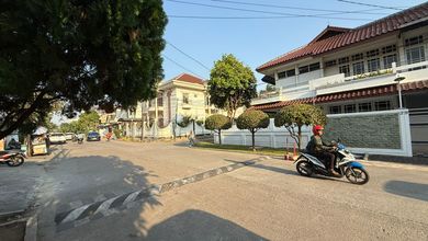 Penawaran Langka, rumah Mewah di Muara Karang, Jakarta Utara, LB 400m²