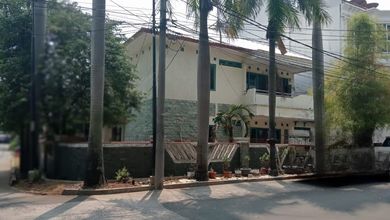 Rumah Prestisius di Kawasan Muara Karang, Jakarta Utara, LB 200m², Harga 7,8 Miliar
