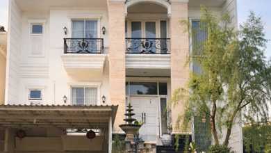 Rumah Area Luxury BSD, Tangerang Selatan - Harga Menarik 13 Miliar