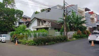 Rumah Mewah di Kawasan Kelapa Gading, Jakarta Utara, LB 160m², Harga 5,5 Miliar