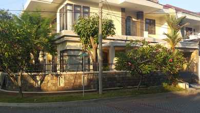 Rumah Mewah di Kawasan Keputih, Surabaya, LB 430m², Harga 6,8 Miliar