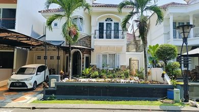 Jual Rumah Eksklusif Luas 240 m2 Area Sawangan, Depok