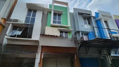 Dijual Ruko Asia Tropis di Harapan Indah Bekasil