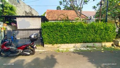 Rumah Premium Luas 242 Jual area Cipete, Jakarta Selatan