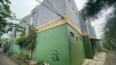 Kos Kos An Kamar Banyak Di Taman Tekno Bsd