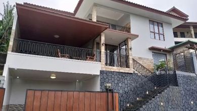 Dijual rumah Premium di Cisarua, Bogor - LT 300m²