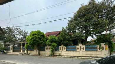 Hunian Prestisius di Kawasan Harjamukti, Depok, LB 220m², Harga 3,35 Miliar