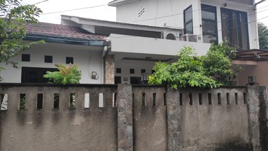 Properti Siap Pakai di Area Lenteng Agung, Jakarta Selatan, LT 218m²