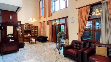 Rumah Mewah di Kawasan Cipete, Jakarta Selatan, LB 300m², Harga 9,5 Miliar