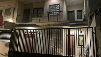 Hunian Mewah di Kawasan Meruya, Jakarta Barat, LB 200m², Harga 3 Miliar