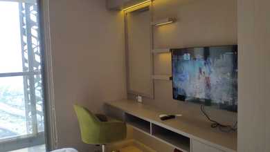 Jual Unit Apartemen Siap Huni 1BR Furnished Kondisi Bagus