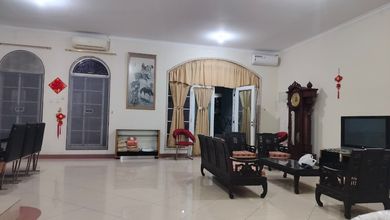 Rumah Sewa Nyaman Lokasi Pantai Indah Kapuk, Jakarta Utara, LB 540m²