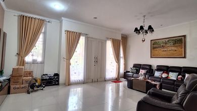 Rumah Area Luxury Puri Mansion, Jakarta Barat - Harga Menarik 5,9 Miliar