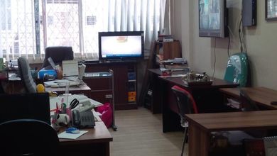 Di jual ruko gandeng 3 di mangga besar di bawah pasaran