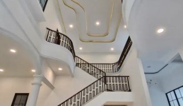 Penawaran Eksklusif, rumah Mewah di Tomang, Jakarta Barat, LB 700m²