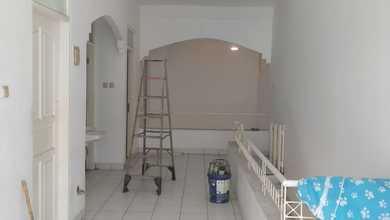 Hunian Favorit di Green garden, Jakarta Barat, 2 KT, Harga 2 Miliar