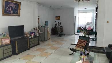 Penawaran Langka, rumah Mewah di Kapuk, Jakarta Utara, LB 500m²