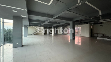 GEDUNG BARU LANTAI 3 DAN 4 LOKASI STRATEGIS DEKAT SENOPATI SCBD KUNINGAN