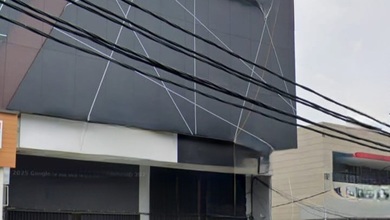 RUKO GANDENG 2 LANTAI JALAN PANJANG KEBON JERUK EX SHOWROOM PARKIR LUAS 
