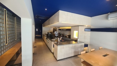 RUKO EX CAFE ARTERI PONDOK INDAH SEMI FURNISHED PARKIR LUAS DEKAT MALL