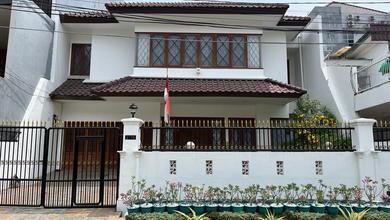Penawaran Eksklusif, rumah Mewah di Pluit, Jakarta Utara, LB 650m²