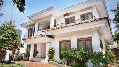 Rumah Minimalis area Mega Kuningan, Jakarta Selatan, LT 1309 m2