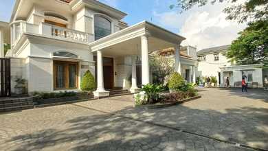 Rumah Mewah di Cikokol, Tangerang, 5 KT, LT 2100m²
