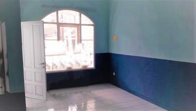 Jual Rumah Siap Huni di Mampang Prapatan, Jakarta Selatan, Luas  m2