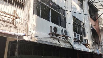Ruko 4 Lantai Komp Latumenten Indah SHM Siap Huni Dekat Akses Toll