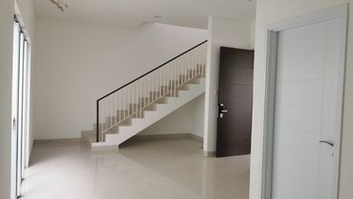 Dijual rumah Mewah di Metland Puri, Jakarta Barat - LT 96m²
