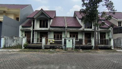 Tanah Favorit di Area Cipondoh, Tangerang, LT 135m²