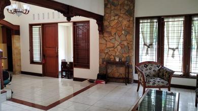 Kesempatan Langka, rumah Prestisius di Pondok Aren, Tangerang Selatan, LB 250m²