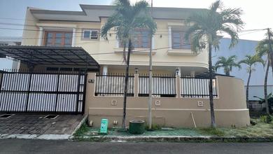 Rumah Area Premium Puri Indah, Jakarta Barat - Harga Menarik 15 Miliar