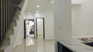 Hunian Prestisius di Kawasan Metland Puri, Jakarta Barat, LB 160m², Harga 2,65 Miliar