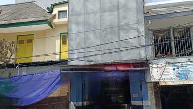 Ruko Jl Perniagaan Timur Boulevard 4x11,5m2 2 Lantai SHM Ramai
