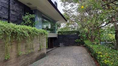 Rumah Elegan di Pantai Indah Kapuk, Jakarta Utara, 5 Kamar Tidur, LT 1130m²