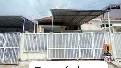 Jual Rumah Strategis di Ciputat, Tangerang Selatan - LT 77m²