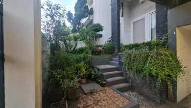 Hunian Mewah di Permata Buana, Jakarta Barat, 4 Kamar Tidur, LT 144m²