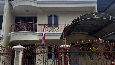 For Sale rumah Mewah di Modernland, Tangerang - LT 180m²