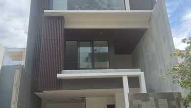 Rumah Area Premium Kembangan, Jakarta Barat - Harga Terbaik 9,97 Miliar